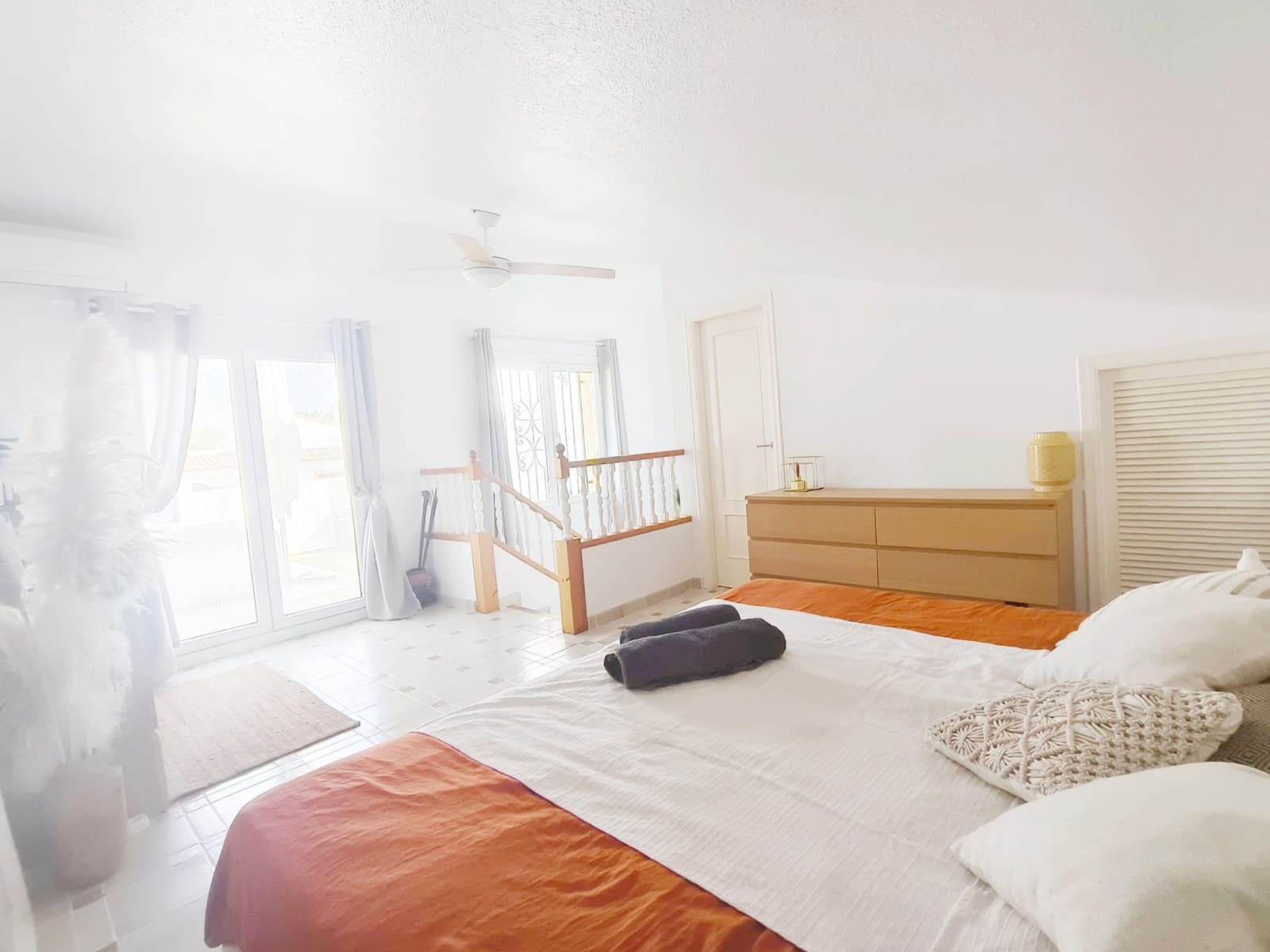 3 soverom Rekkehus til salgs i Orihuela Costa med svømmebasseng garasje - € 299 000 (Ref: 9297775)