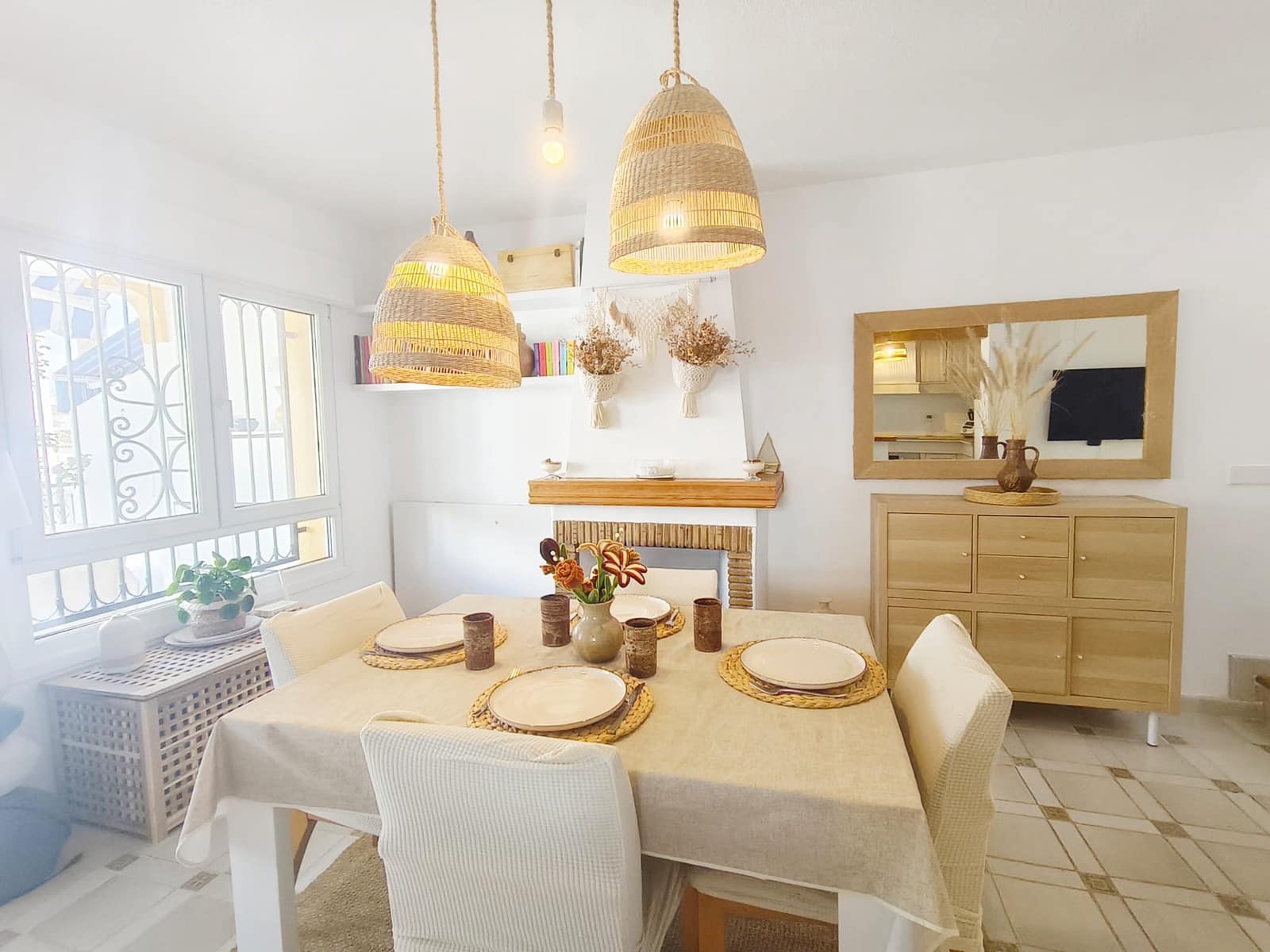 3 soverom Rekkehus til salgs i Orihuela Costa med svømmebasseng garasje - € 299 000 (Ref: 9297775)