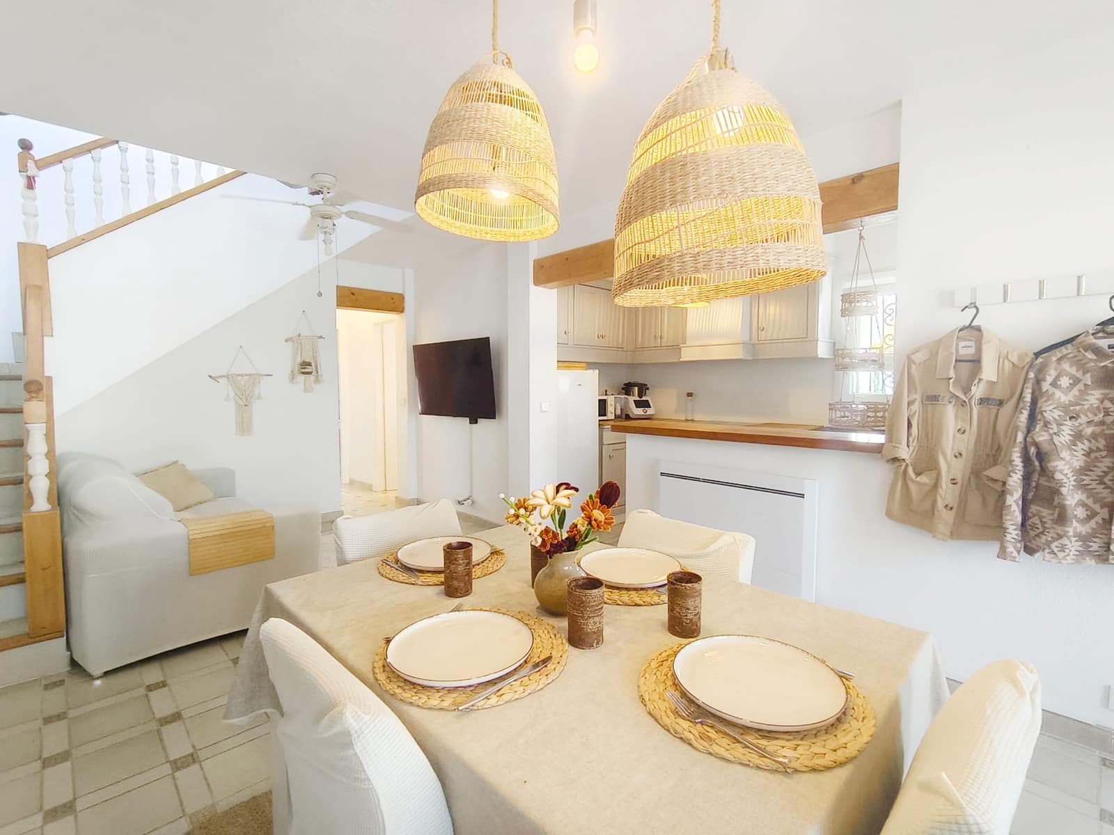 3 soverom Rekkehus til salgs i Orihuela Costa med svømmebasseng garasje - € 299 000 (Ref: 9297775)