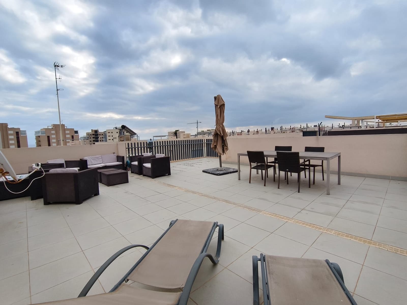 3 quarto Penthouse para venda em Pilar de la Horadada com piscina - 349 500 € (Ref: 9449717)