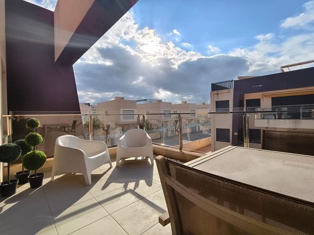 3 quarto Penthouse para venda em Mil Palmeras, Pilar de la Horadada com piscina - 349 500 € (Ref: 9449717)