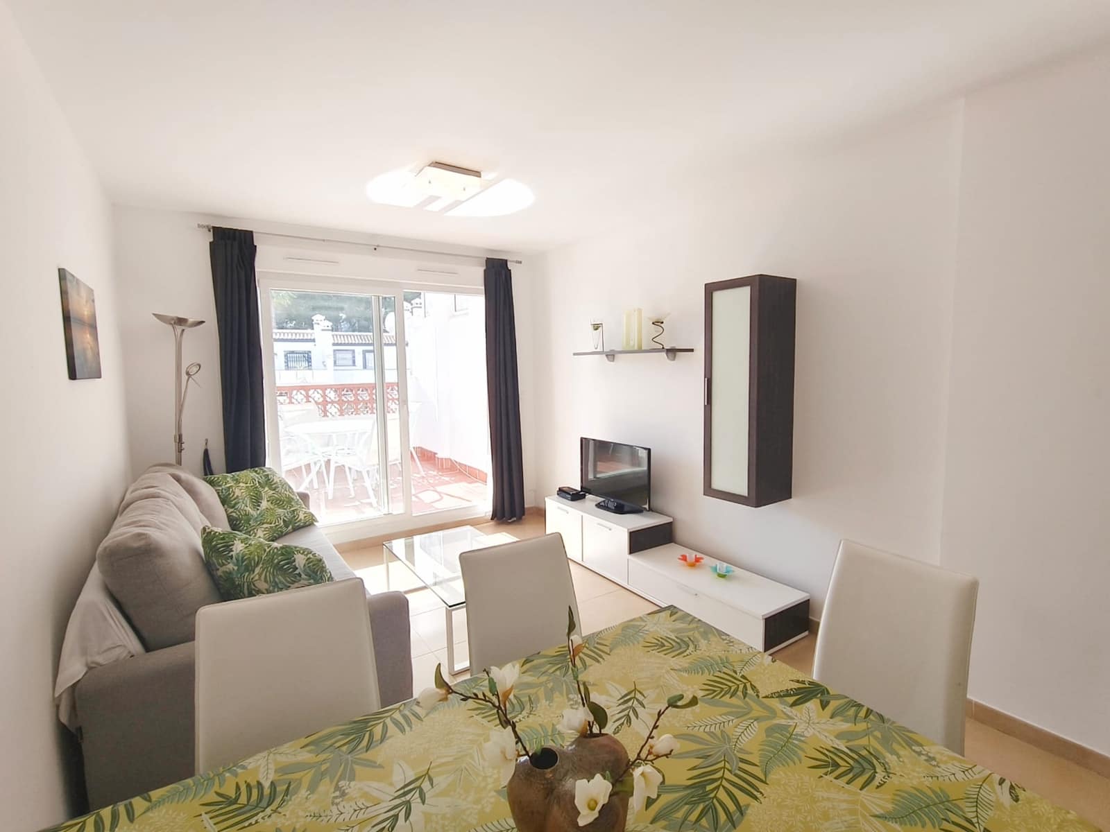 2 bedroom Flat for sale in Orihuela Costa with pool garage - € 189,990 (Ref: 9491648)