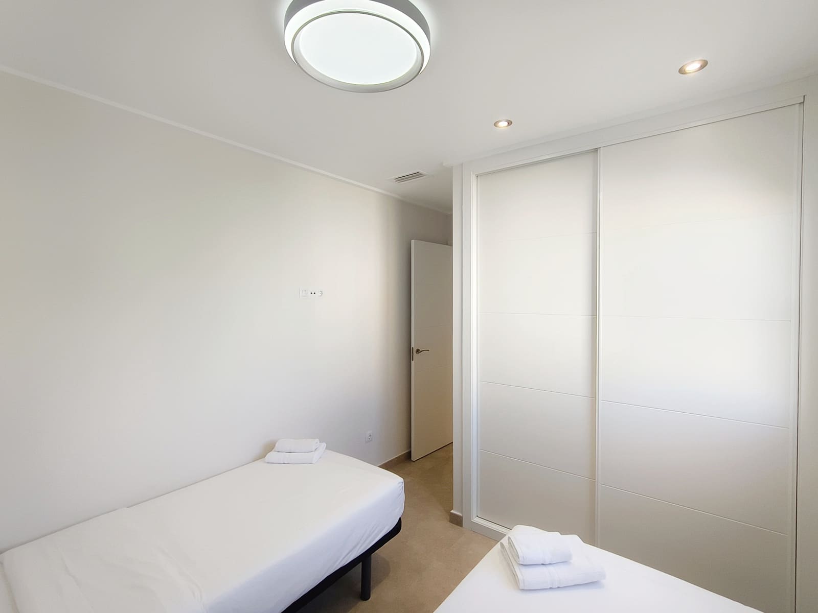 3 soverom Leilighet til salgs i Orihuela Costa med svømmebasseng garasje - € 319 990 (Ref: 9572281)