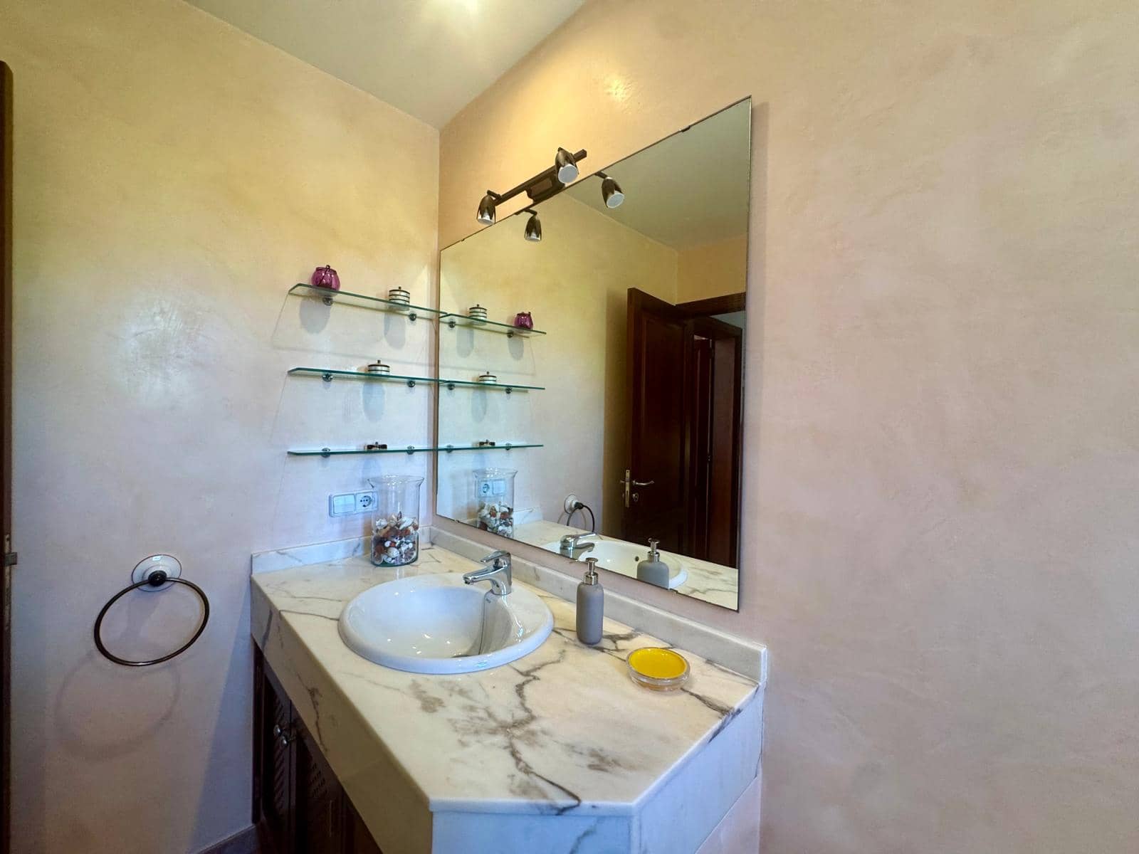 Finca/Maison de Campagne de 4 chambres à louer à Portocolom avec piscine - 3 500 € (Ref: 10019418)