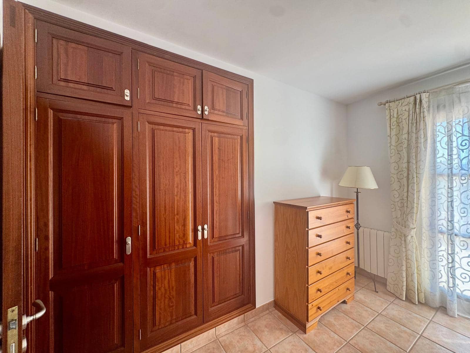 Finca/Maison de Campagne de 4 chambres à louer à Portocolom avec piscine - 3 500 € (Ref: 10019418)
