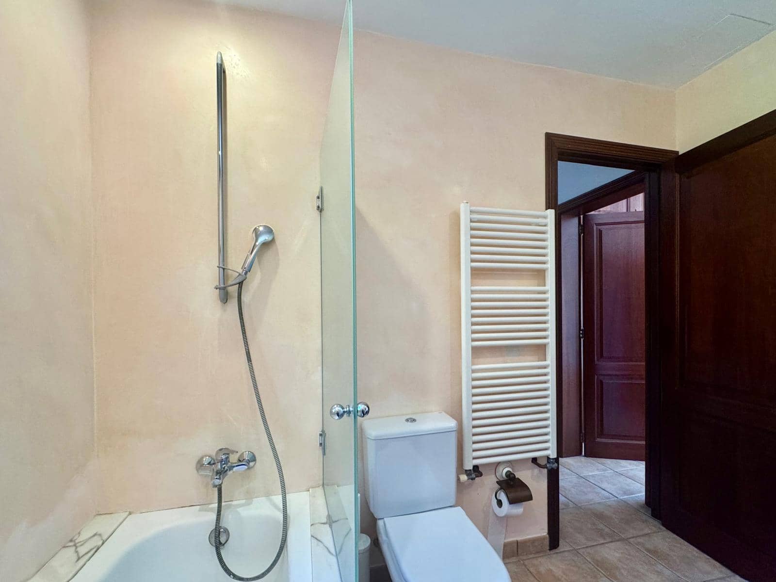 Finca/Maison de Campagne de 4 chambres à louer à Portocolom avec piscine - 3 500 € (Ref: 10019418)