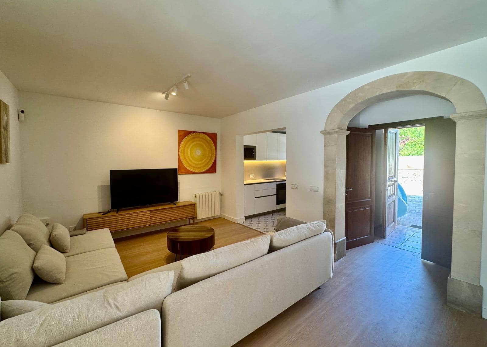 Finca/Maison de Campagne de 4 chambres à louer à Portocolom avec piscine - 3 500 € (Ref: 10019418)
