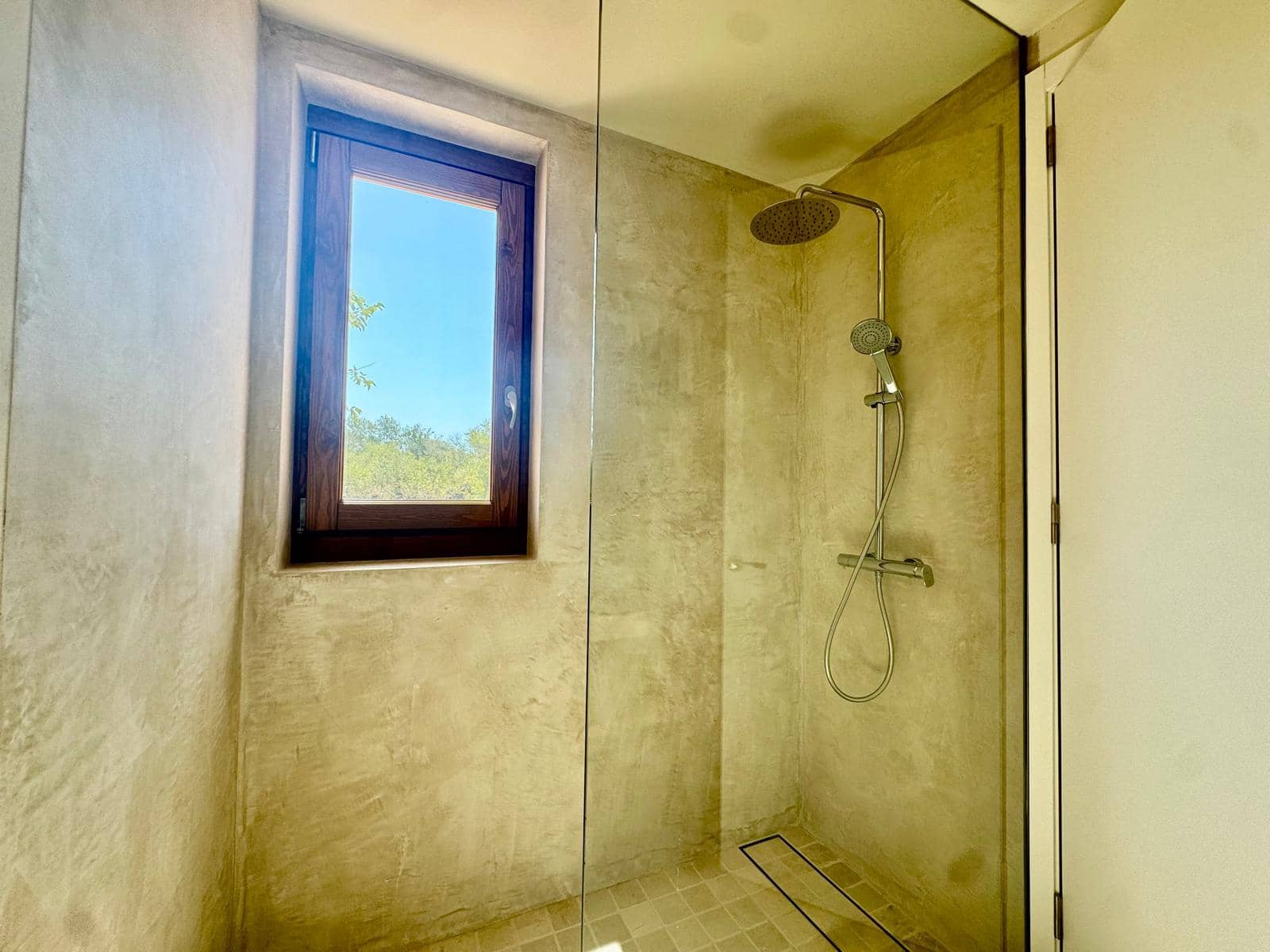 3 Zimmer Finca/Landgut zu vermieten in Portocolom mit Pool Garage - 4.000 € (Ref: 10021306)