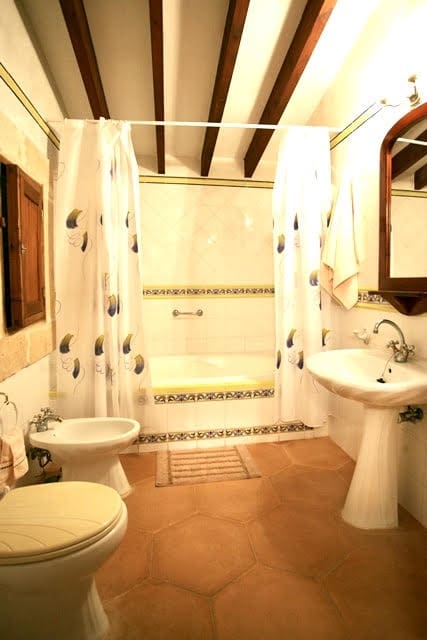 5 soveværelse Finca/Landehus til salg i Porreres med swimmingpool garage - € 2.600.000 (Ref: 6482788)