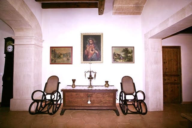 5 soveværelse Finca/Landehus til salg i Porreres med swimmingpool garage - € 2.600.000 (Ref: 6482788)