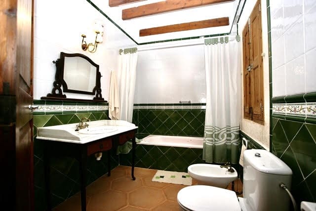 5 soveværelse Finca/Landehus til salg i Porreres med swimmingpool garage - € 2.600.000 (Ref: 6482788)