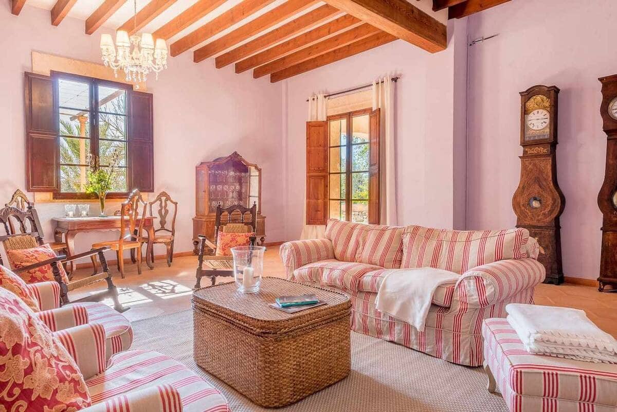 5 soveværelse Finca/Landehus til salg i Porreres med swimmingpool garage - € 2.600.000 (Ref: 6482788)