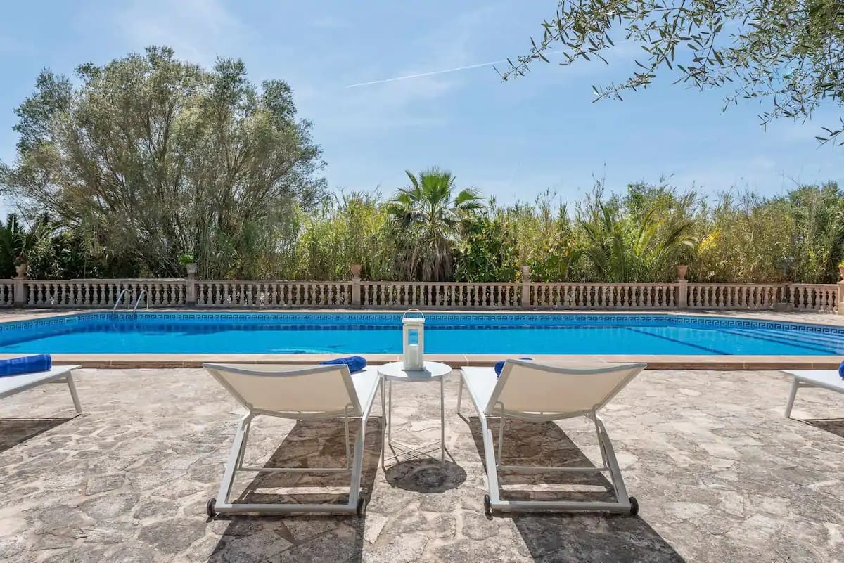 5 soveværelse Finca/Landehus til salg i Porreres med swimmingpool garage - € 2.600.000 (Ref: 6482788)