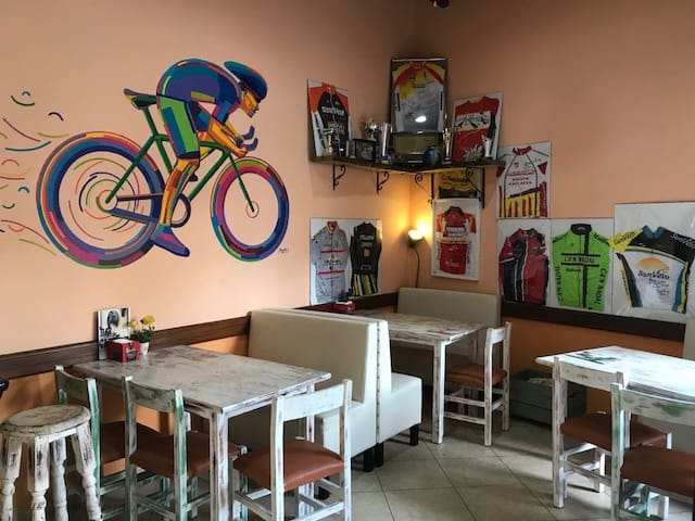 3 bedroom Townhouse for sale in Porreres with garage - € 550,000 (Ref: 6658325)