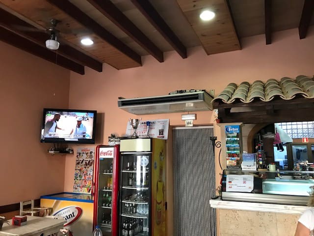 3 bedroom Townhouse for sale in Porreres with garage - € 550,000 (Ref: 6658325)