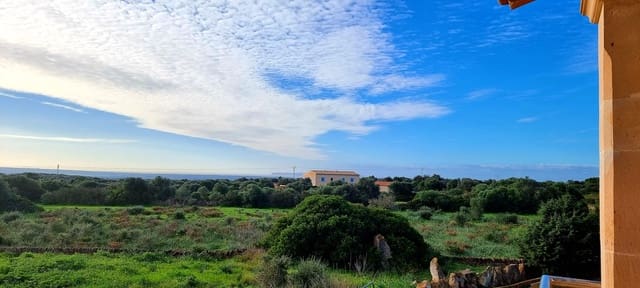 6 slaapkamer Finca/Landhuis te koop in Ses Salines met garage - € 1.300.000 (Ref: 6680705)