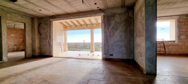 6 slaapkamer Finca/Landhuis te koop in Ses Salines met garage - € 1.300.000 (Ref: 6680705)