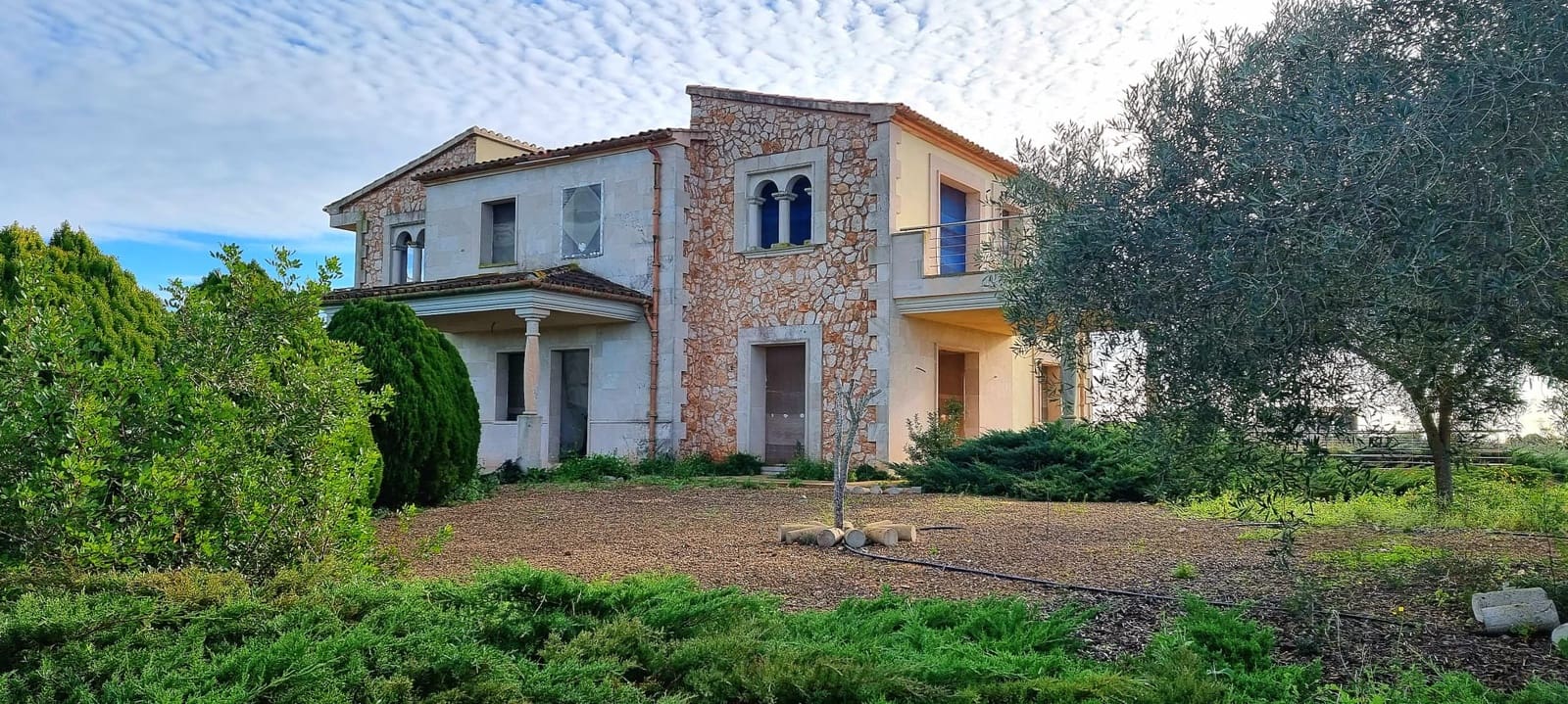 6 soveværelse Finca/Landehus til salg i Ses Salines med garage - € 1.300.000 (Ref: 6680705)