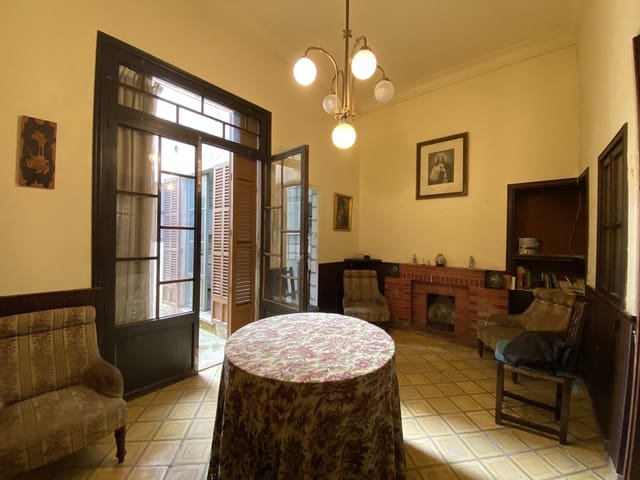 6 bedroom Townhouse for sale in Porreres with garage - € 640,000 (Ref: 6685484)