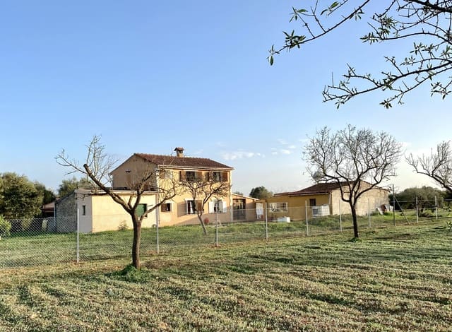 3 soveværelse Finca/Landehus til salg i Porreres - € 375.000 (Ref: 7218598)