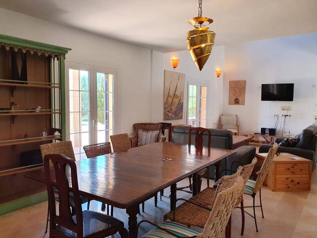 7 soveværelse Finca/Landehus til salg i Portocolom med swimmingpool garage - € 2.080.000 (Ref: 7550329)