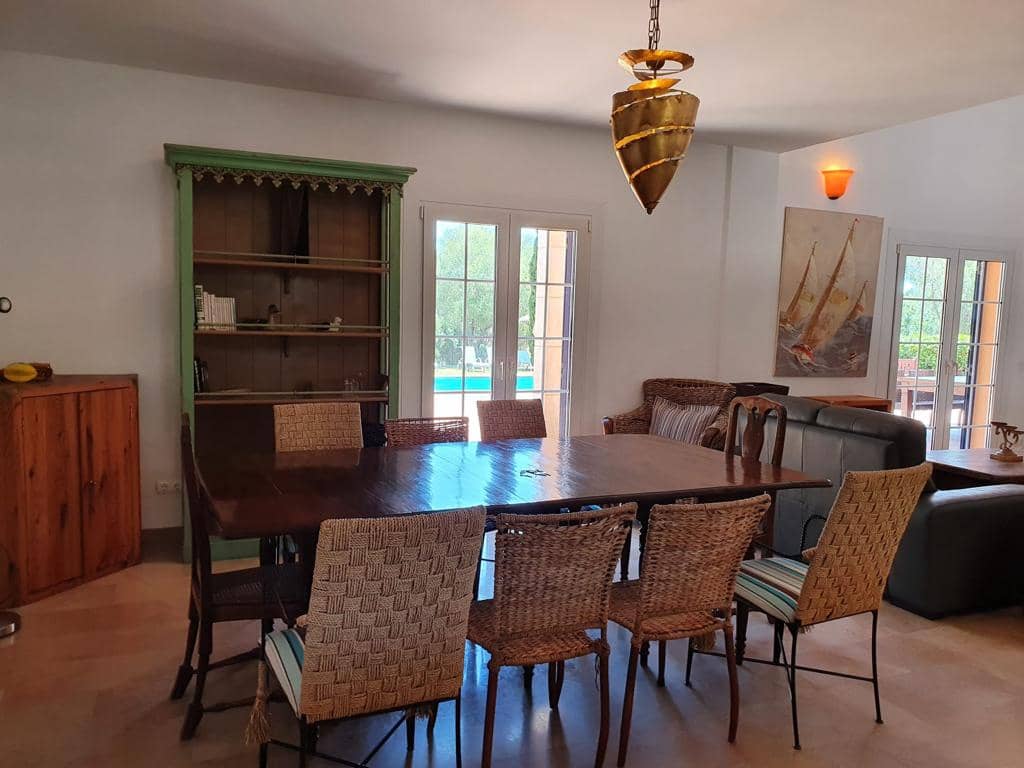 7 soveværelse Finca/Landehus til salg i Portocolom med swimmingpool garage - € 2.080.000 (Ref: 7550329)