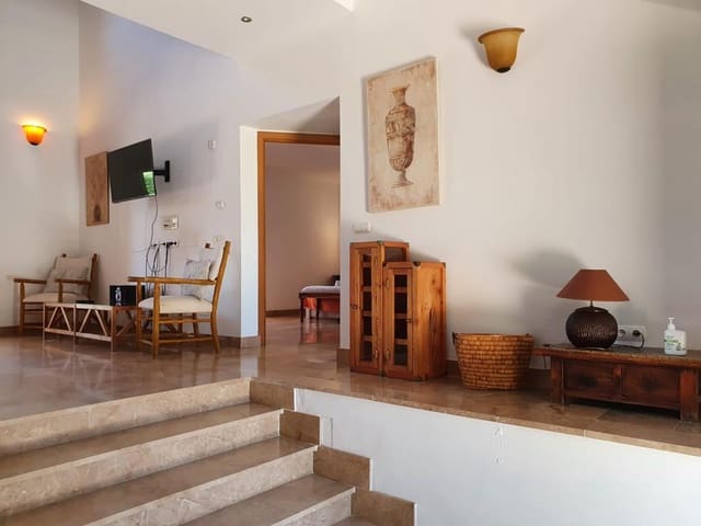 7 slaapkamer Finca/Landhuis te koop in Portocolom, Felanitx met zwembad garage - € 2.080.000 (Ref: 7550329)