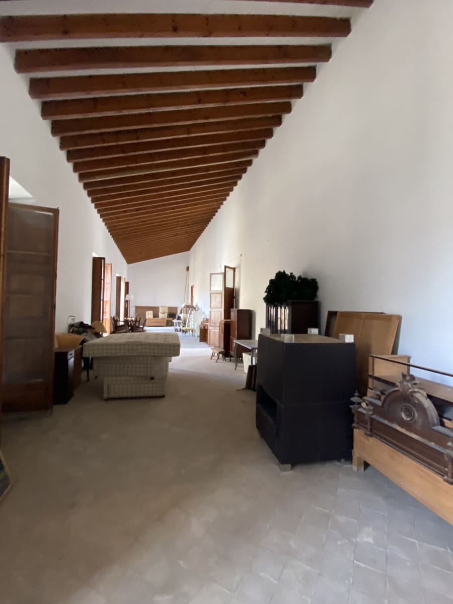 Townhouse for sale in Porreres with pool garage - € 2,340,000 (Ref: 7697452)