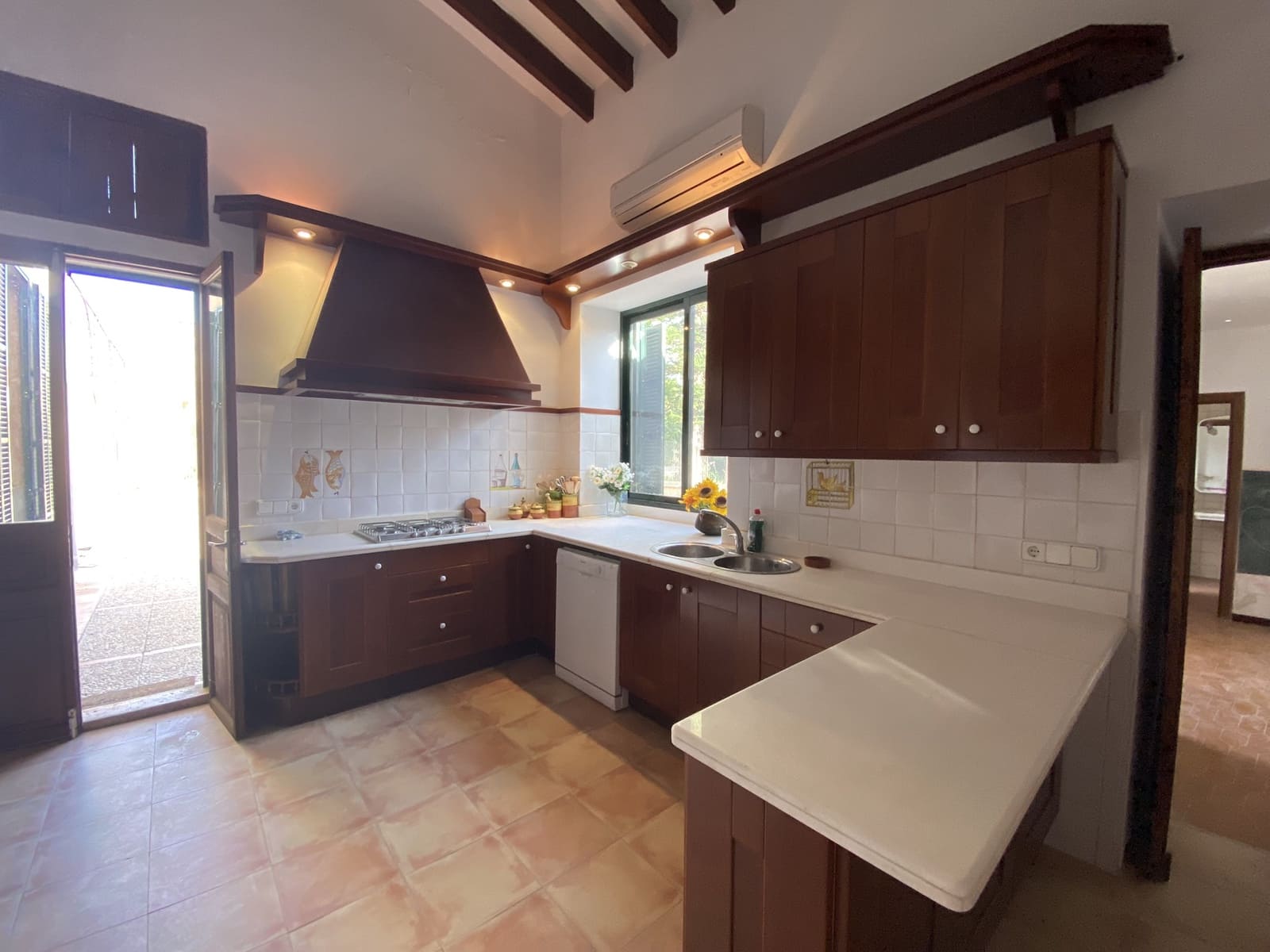 Townhouse for sale in Porreres with pool garage - € 2,340,000 (Ref: 7697452)