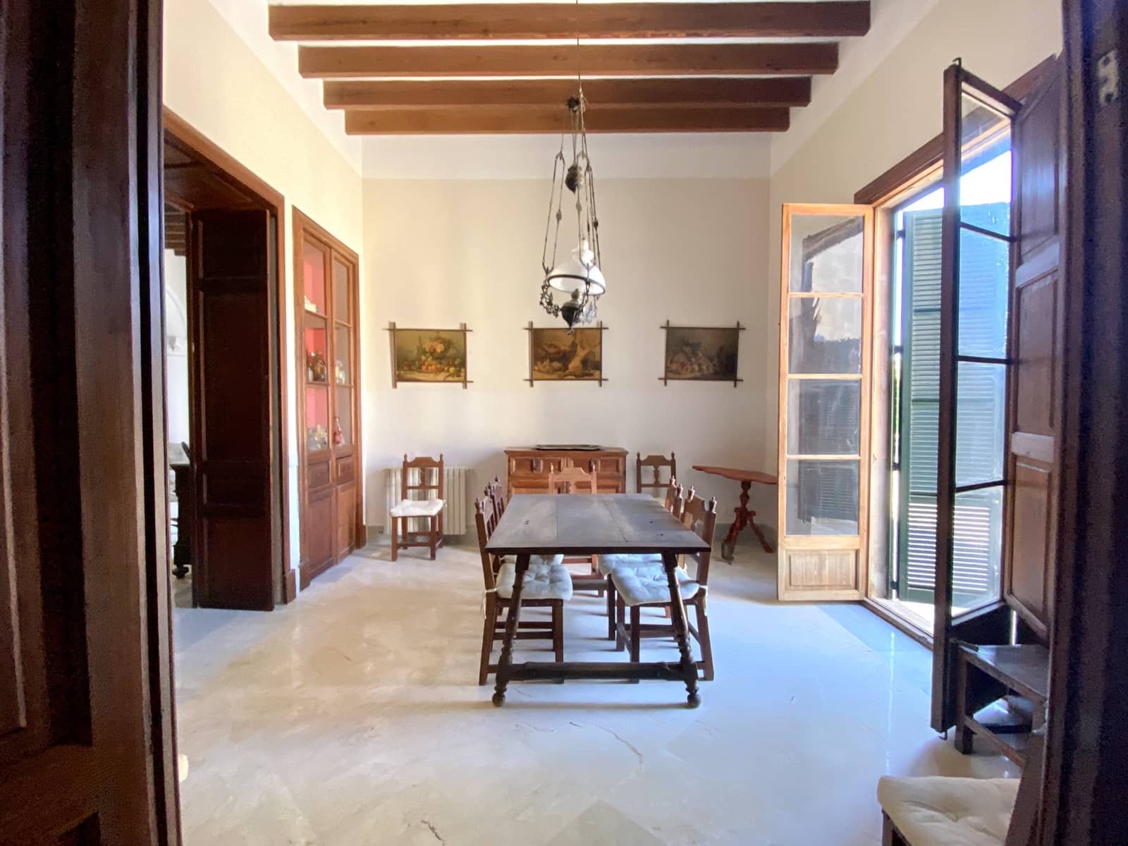 Townhouse for sale in Porreres with pool garage - € 2,340,000 (Ref: 7697452)