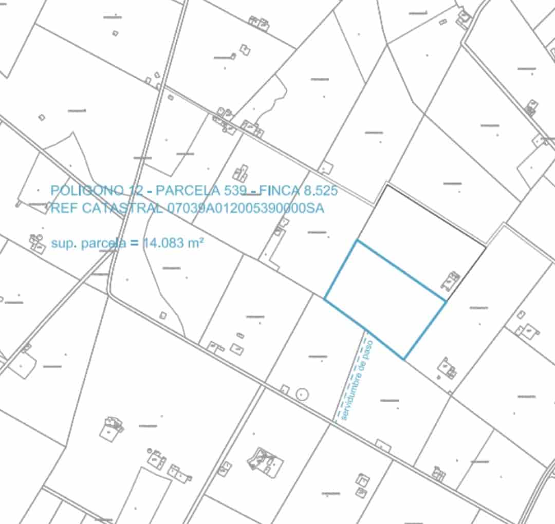 Grunde uden byggetilladelser til salg i Muro - € 250.000 (Ref: 7699041)