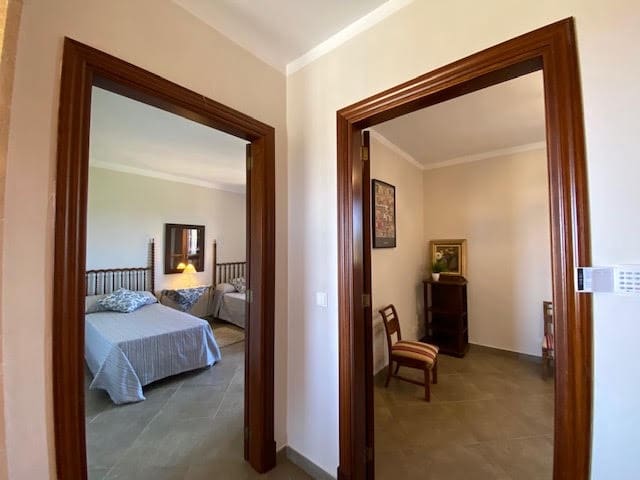 6 soveværelse Finca/Landehus til salg i Portocolom med swimmingpool - € 3.700.000 (Ref: 8005253)