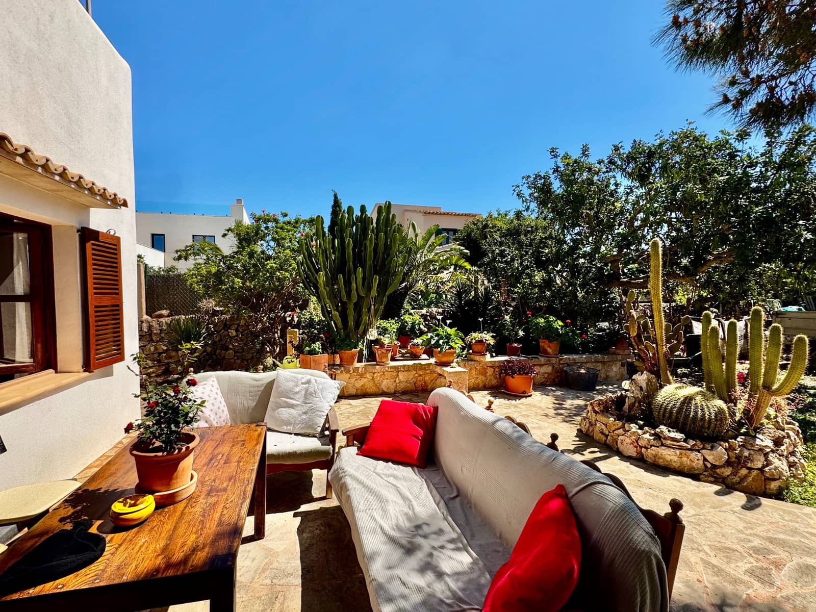 4 soveværelse Finca/Landehus til salg i Cala Llombards med swimmingpool - € 820.000 (Ref: 8074033)