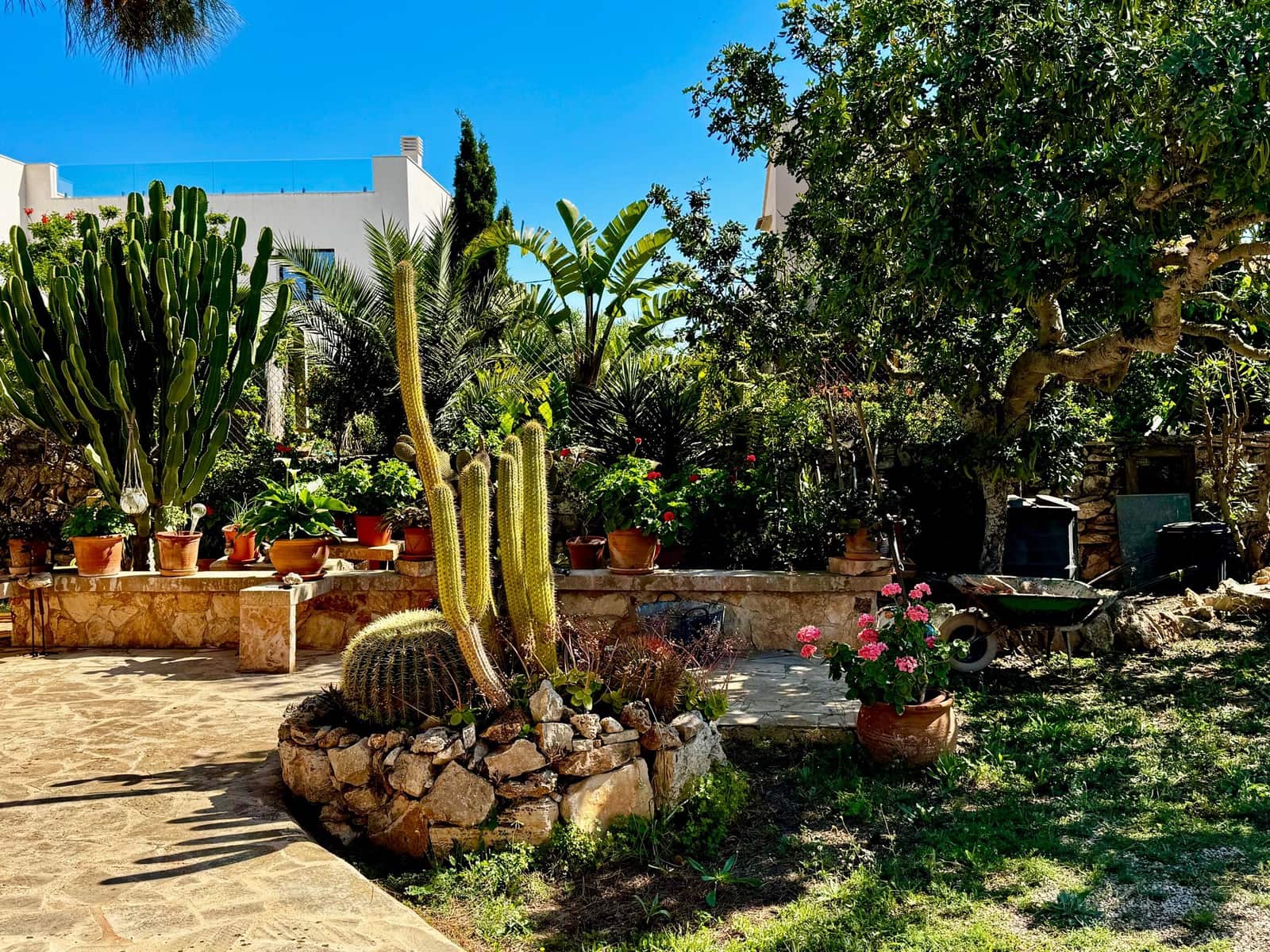 4 soveværelse Finca/Landehus til salg i Cala Llombards med swimmingpool - € 820.000 (Ref: 8074033)