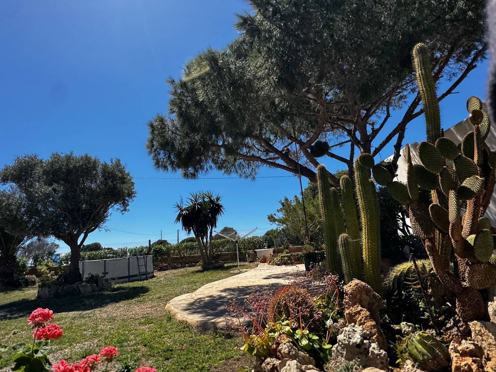 4 soveværelse Finca/Landehus til salg i Cala Llombards med swimmingpool - € 820.000 (Ref: 8074033)