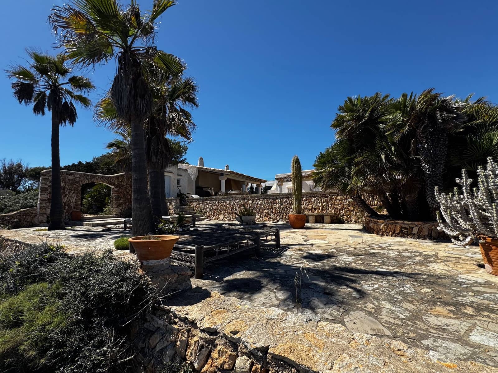 4 soveværelse Finca/Landehus til salg i Cala Llombards med swimmingpool - € 820.000 (Ref: 8074033)