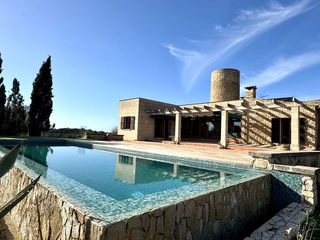 3 bedroom Finca/Country House for sale in Cas Concos, Felanitx with pool - € 1,920,000 (Ref: 8109168)