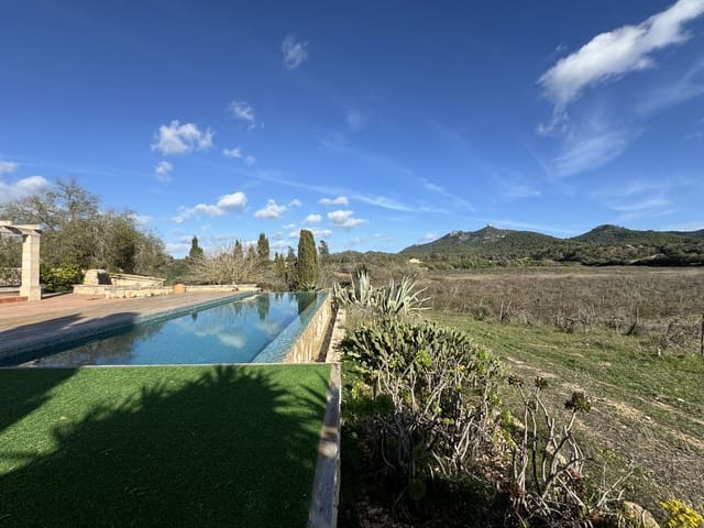 3 bedroom Finca/Country House for sale in Cas Concos, Felanitx with pool - € 1,920,000 (Ref: 8109168)