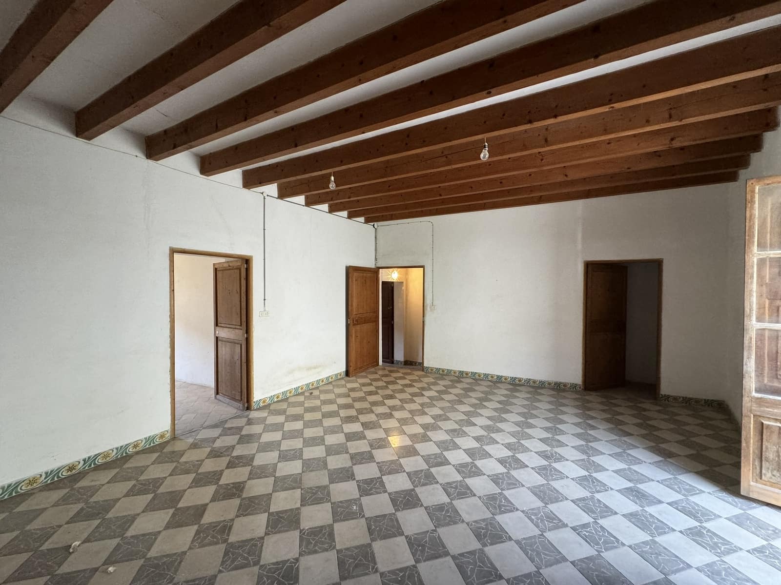 Byhus til salg i Santanyi med garage - € 1.300.000 (Ref: 8114661)