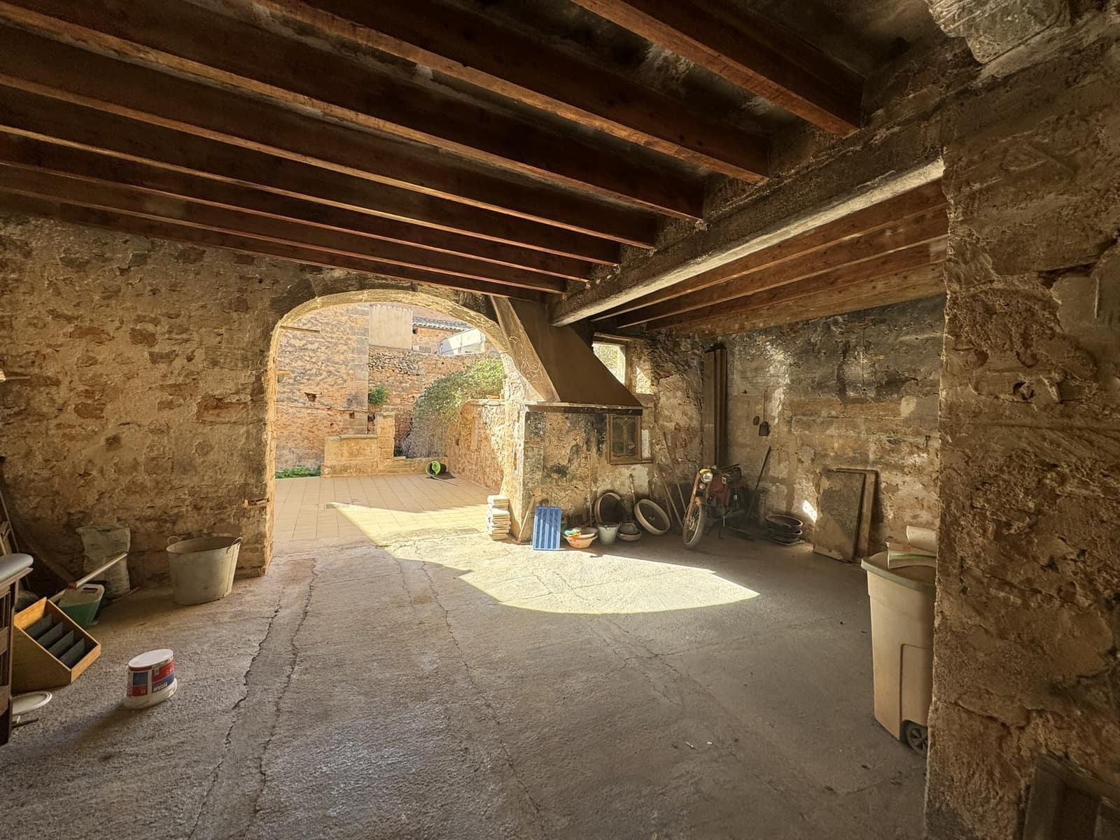 Byhus til salg i Santanyi med garage - € 1.300.000 (Ref: 8114661)