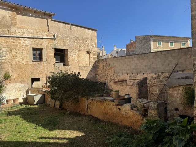 Byhus til salg i Santanyí med garage - € 1.300.000 (Ref: 8114661)