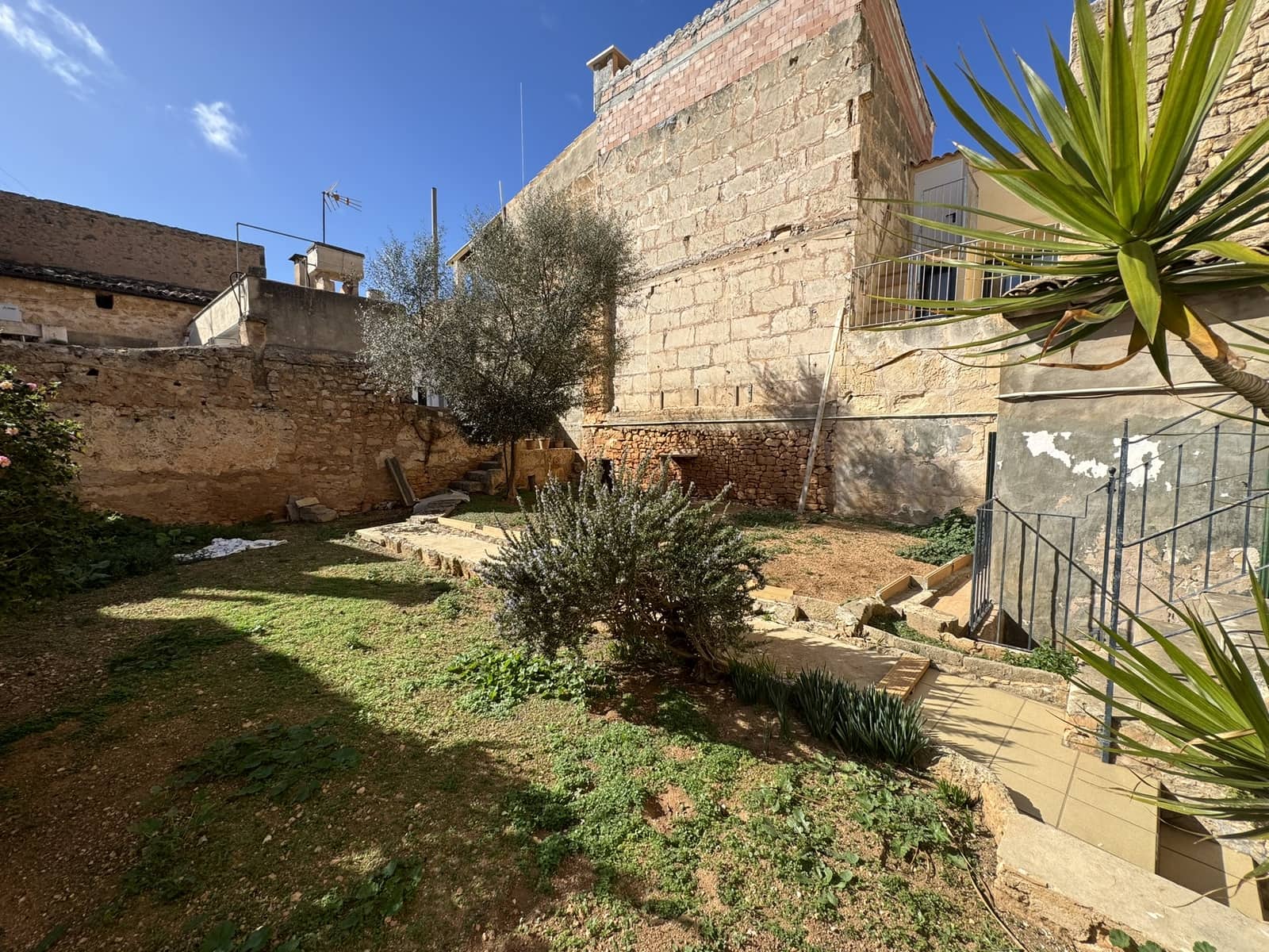 Byhus til salg i Santanyi med garage - € 1.300.000 (Ref: 8114661)