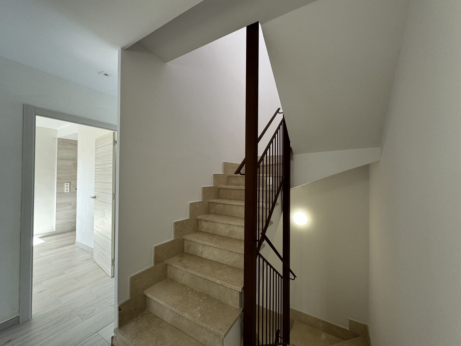 Appartement de 2 chambres à louer à Ca'n Picafort - 2 800 € (Ref: 8249590)