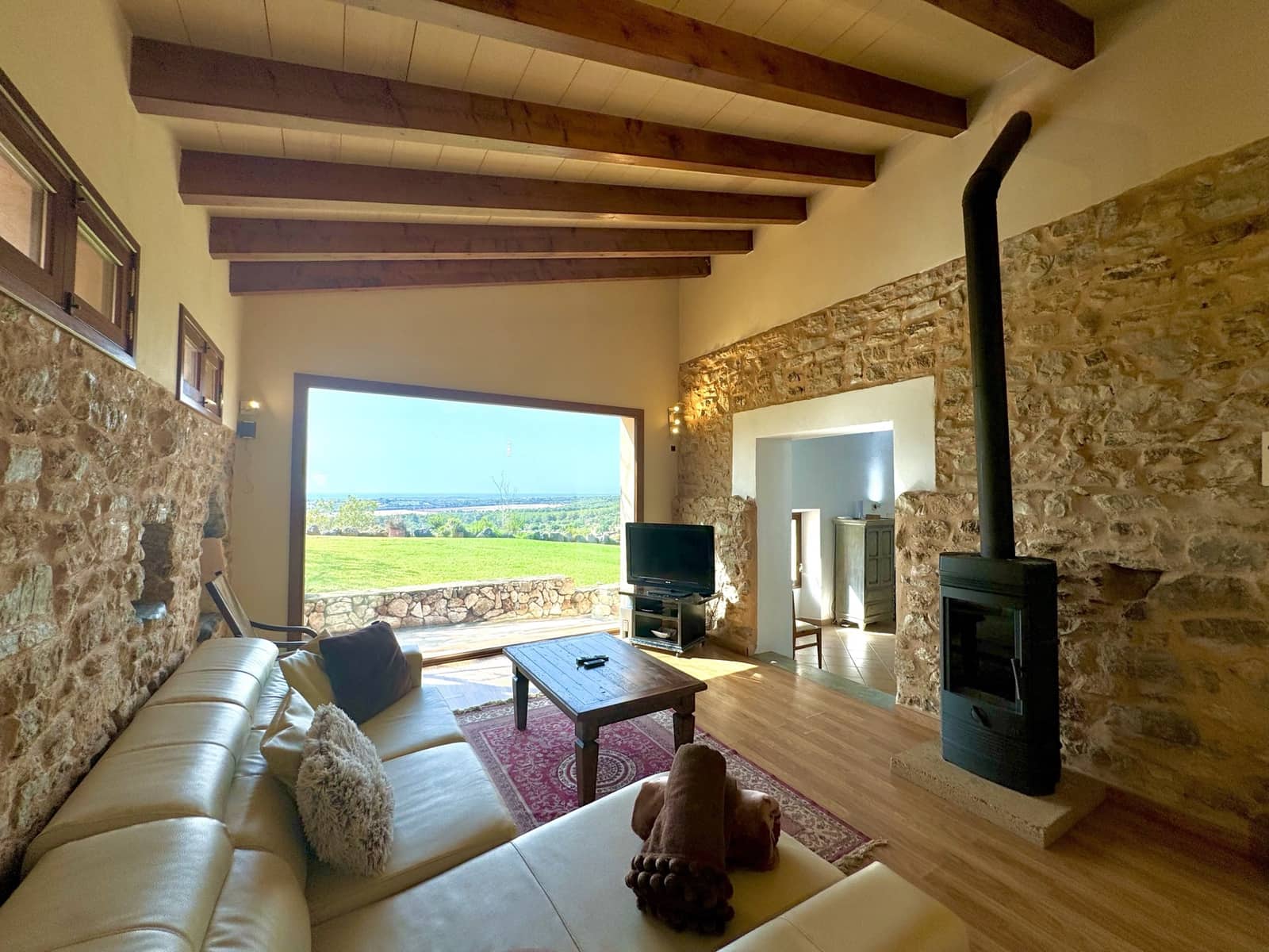 5 soveværelse Finca/Landehus til salg i Portocolom med swimmingpool garage - € 1.750.000 (Ref: 8436489)