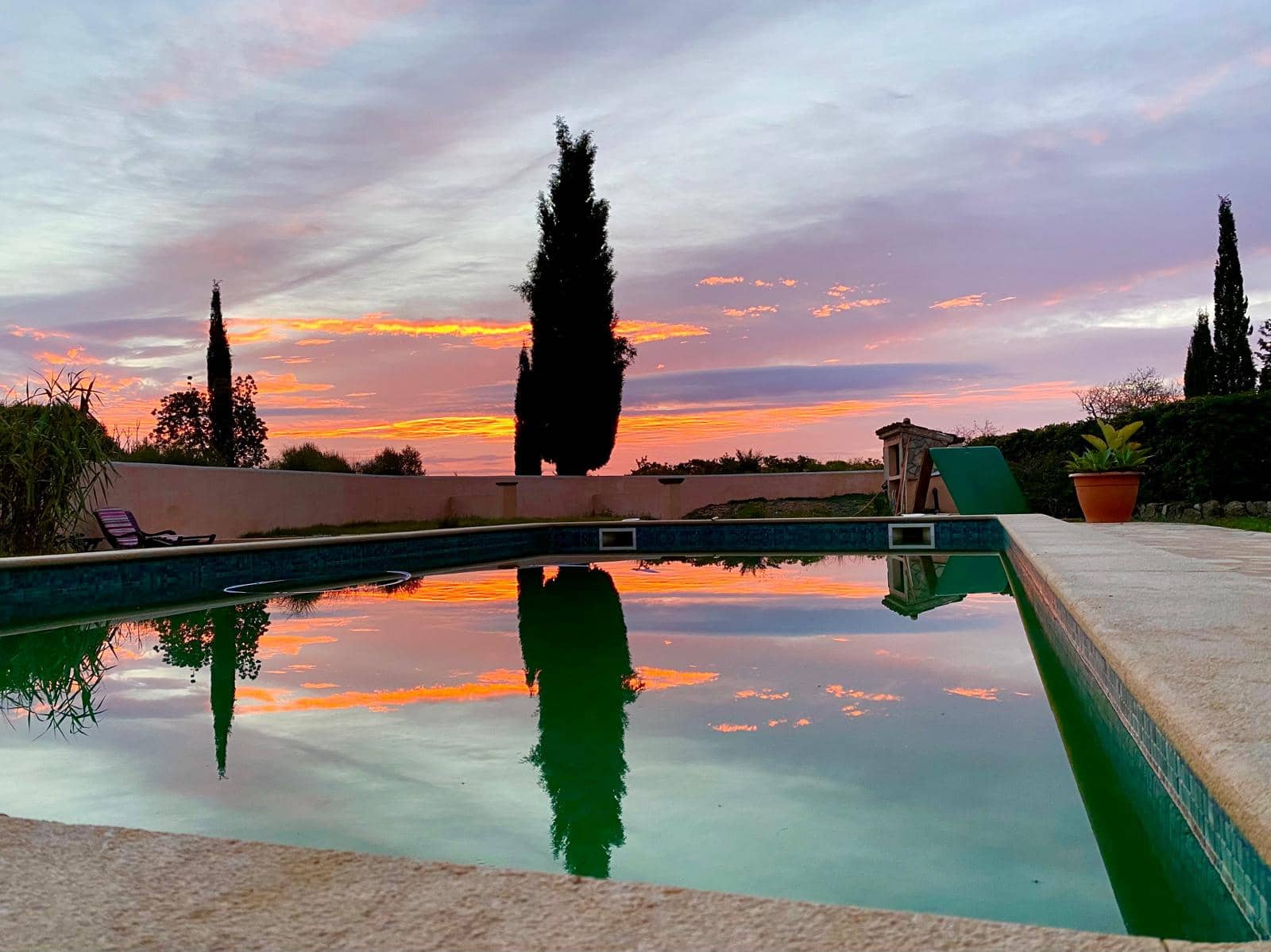 8 soveværelse Finca/Landehus til salg i Porreres med swimmingpool - € 2.485.000 (Ref: 8613726)