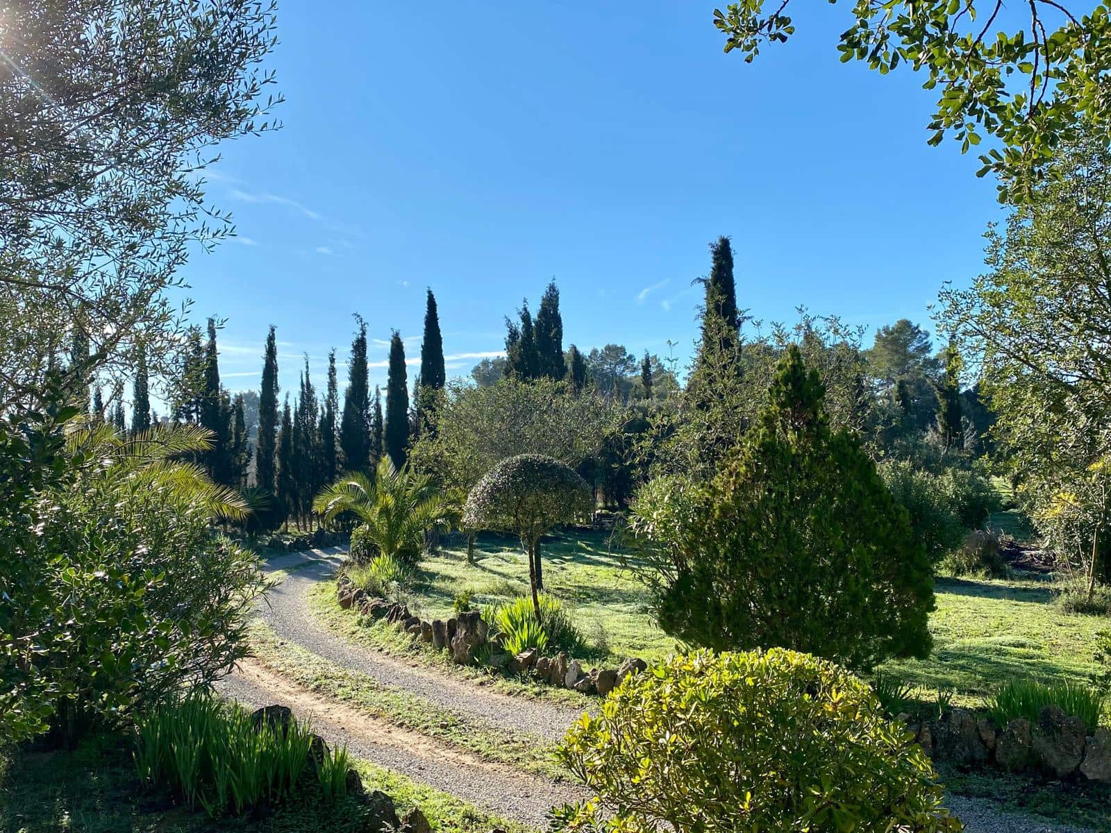 8 soveværelse Finca/Landehus til salg i Porreres med swimmingpool - € 2.485.000 (Ref: 8613726)