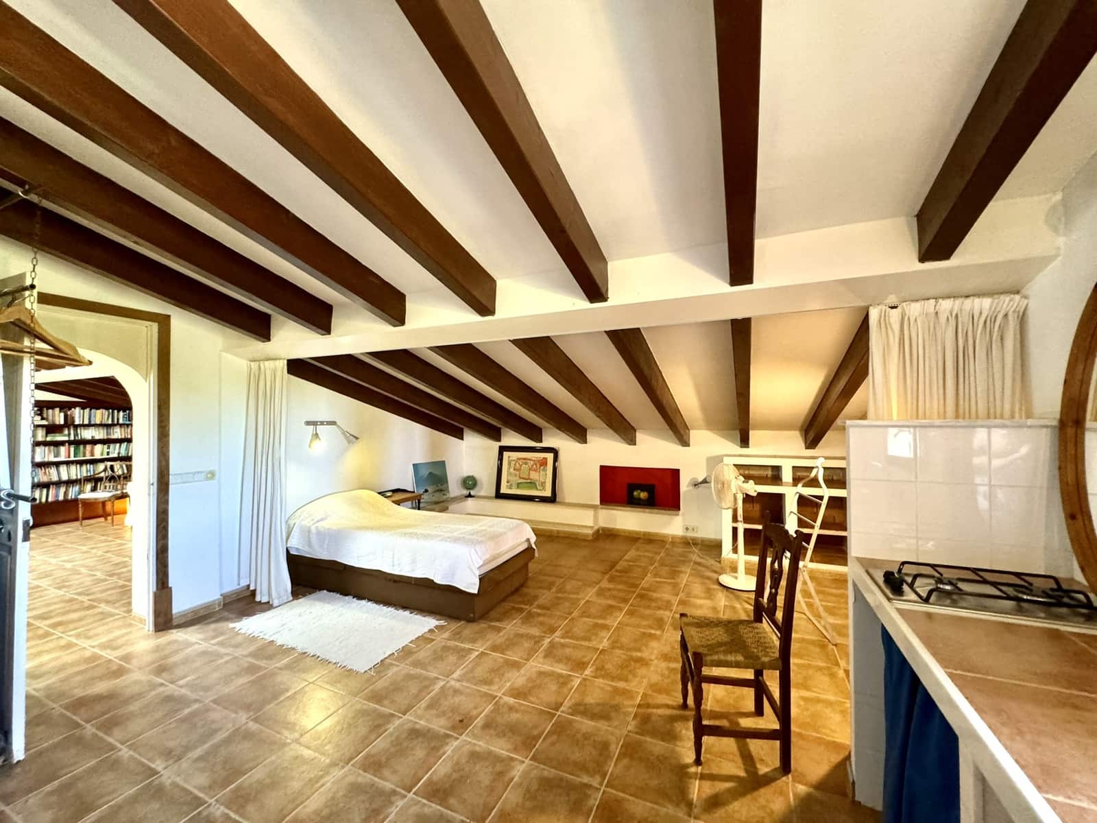 8 soveværelse Finca/Landehus til salg i Porreres med swimmingpool - € 2.485.000 (Ref: 8613726)