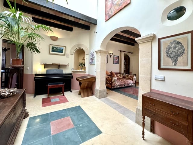 8 soveværelse Finca/Landehus til salg i Porreres med swimmingpool - € 2.485.000 (Ref: 8613726)