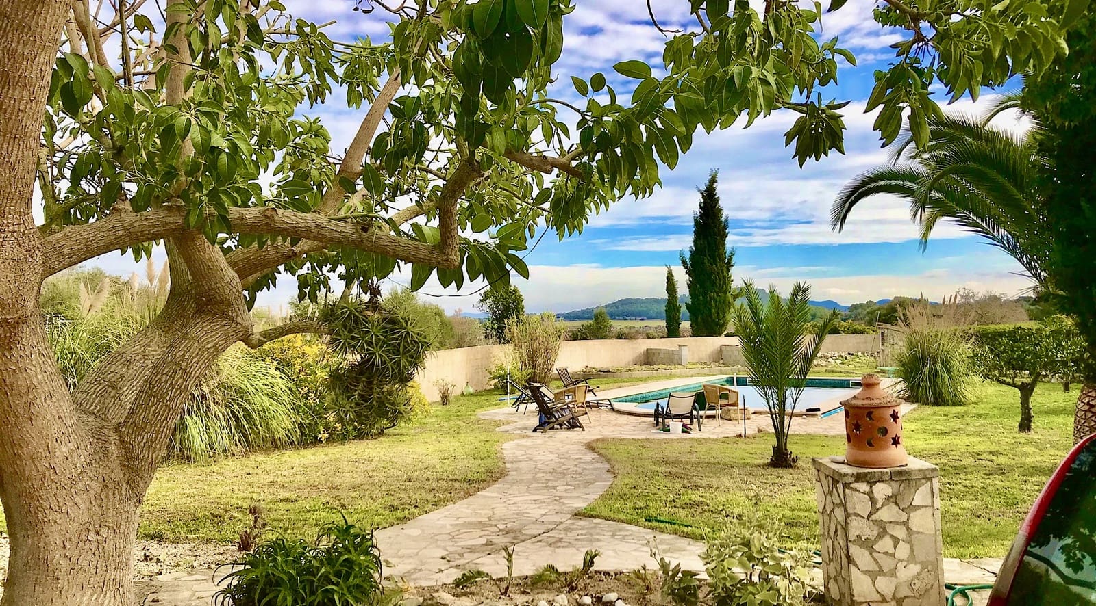 8 soveværelse Finca/Landehus til salg i Porreres med swimmingpool - € 2.485.000 (Ref: 8613726)