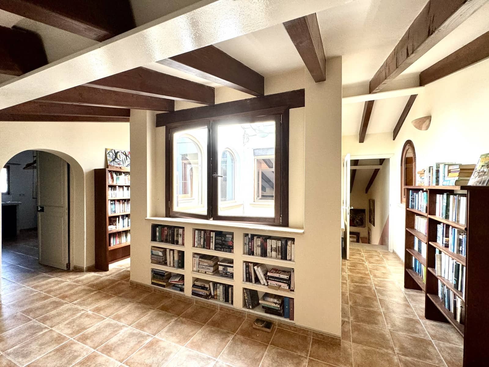 8 soveværelse Finca/Landehus til salg i Porreres med swimmingpool - € 2.485.000 (Ref: 8613726)